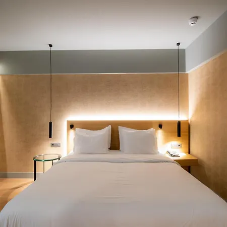 Magnes Hotel 4*